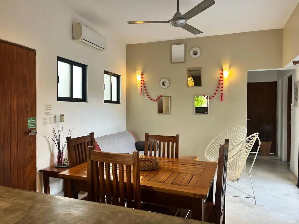 Дом отдыха Sweet Apartment Tulum Town Great Pool
